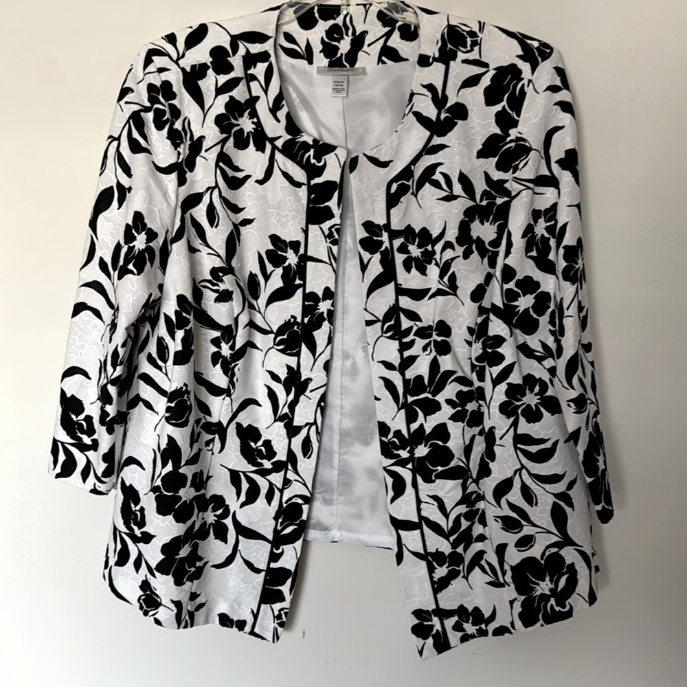 Dress Barn Jacket/Blazer